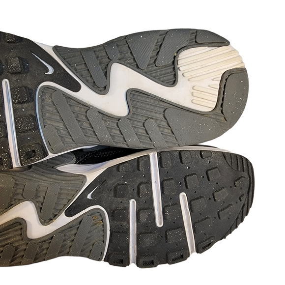Nike Air Max Excee Walking Running Black & White Shoe Sneaker Men's 8.5 - Picture 13 of 15